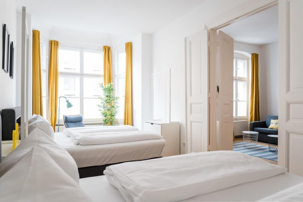 Apartment At Rosenthaler Platz ベルリン エクステリア 写真