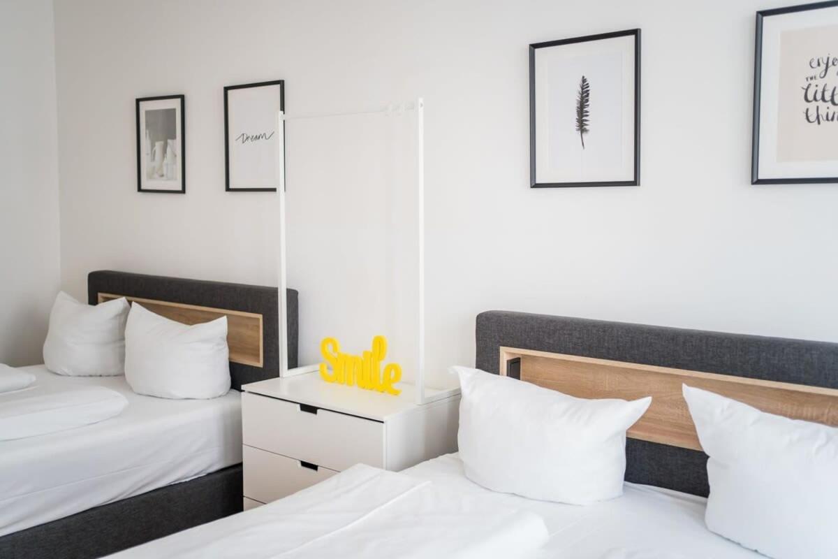 Apartment At Rosenthaler Platz ベルリン エクステリア 写真
