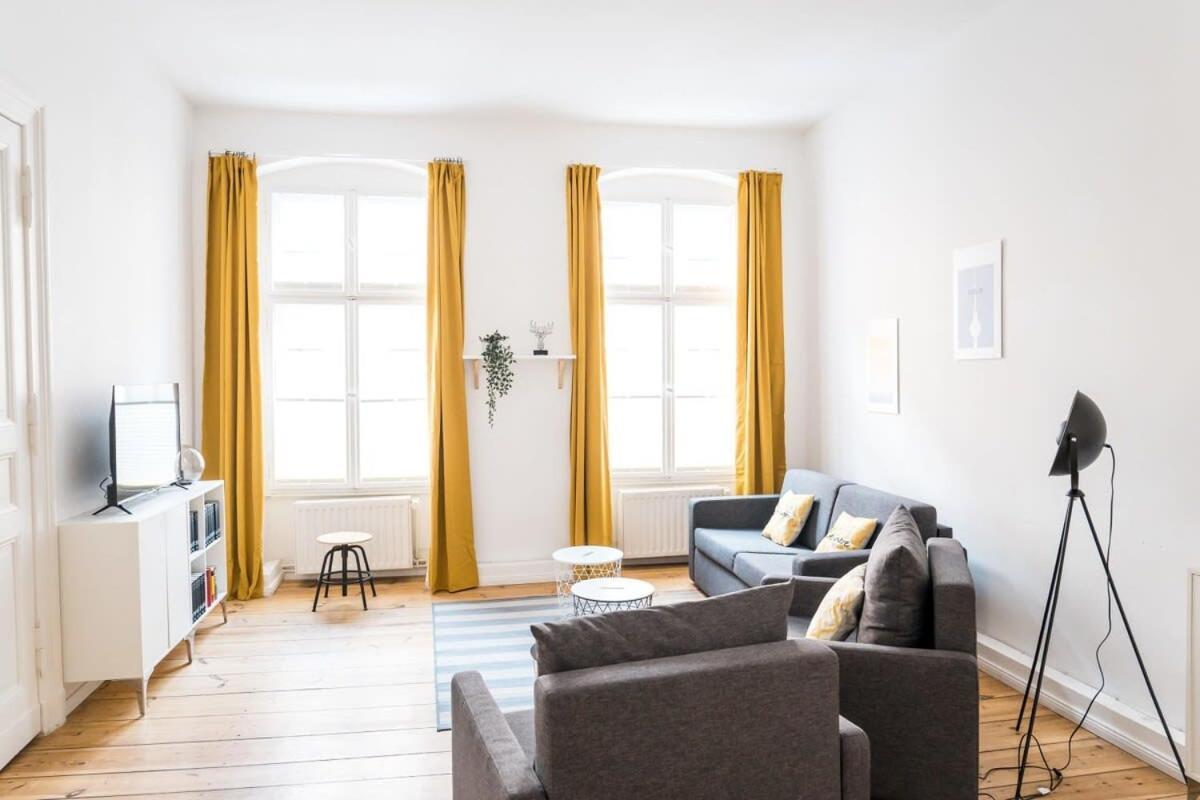 Apartment At Rosenthaler Platz ベルリン エクステリア 写真