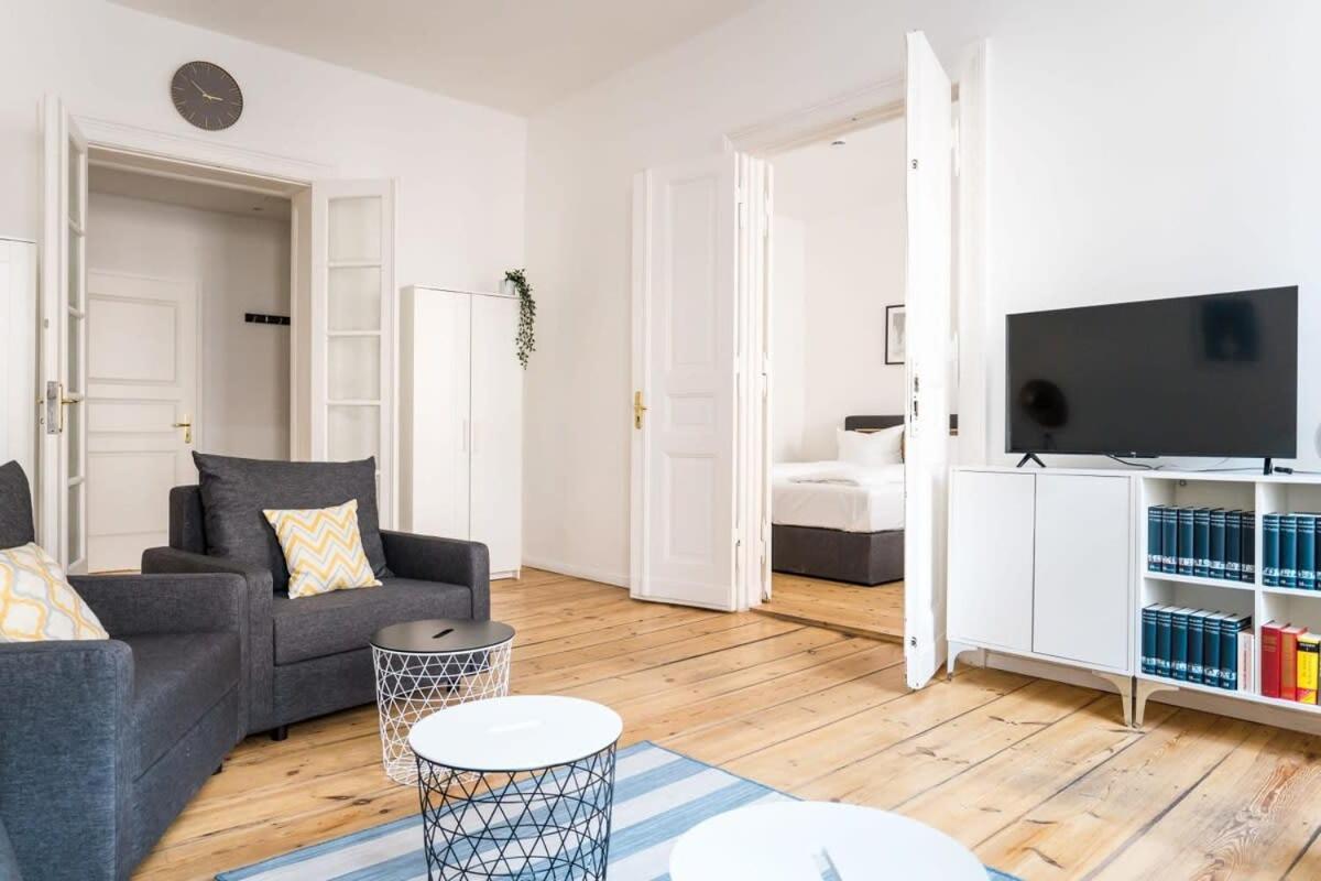 Apartment At Rosenthaler Platz ベルリン エクステリア 写真